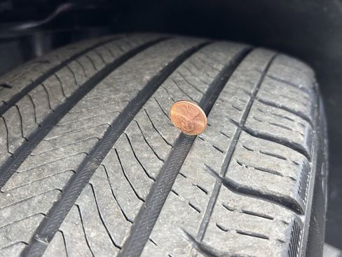 Used 2024 Lincoln Nautilus Reserve image 14