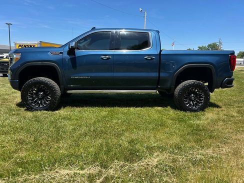 Used 2019 GMC Sierra 1500 Denali w/ Technology Package AWD/4WD image 10