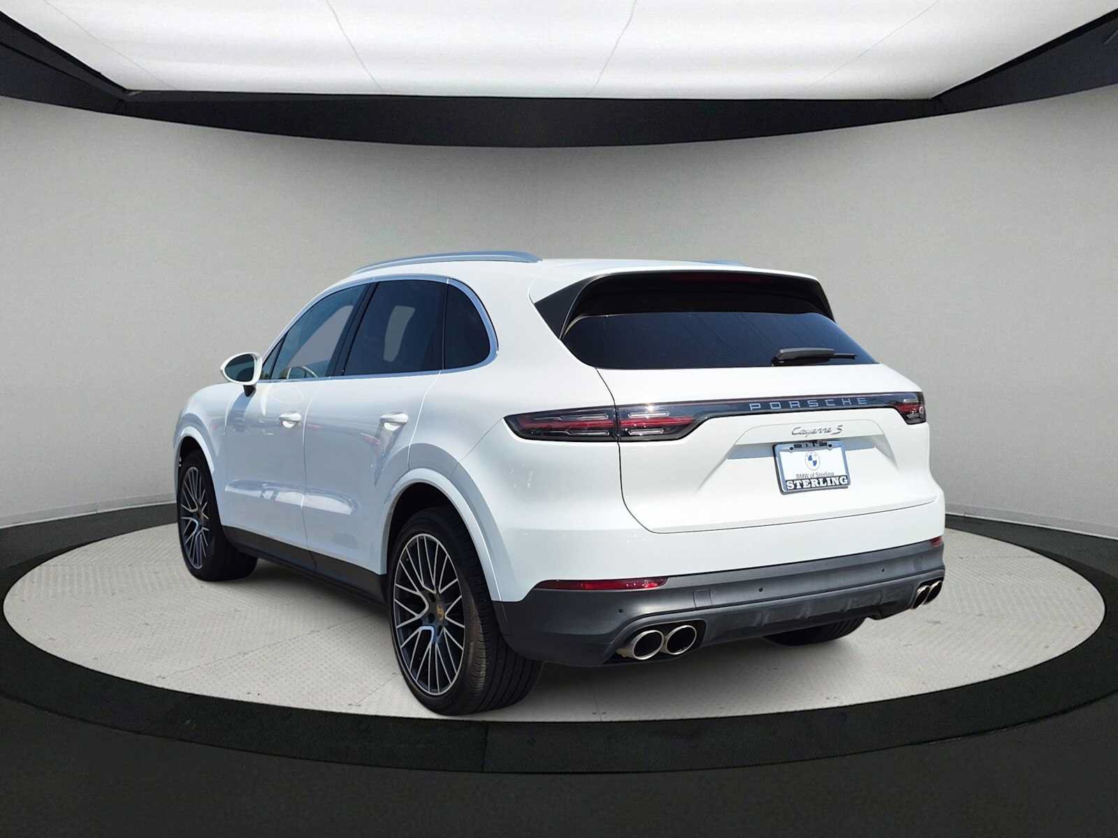 Used 2021 Porsche Cayenne S AWD/4WD image 6