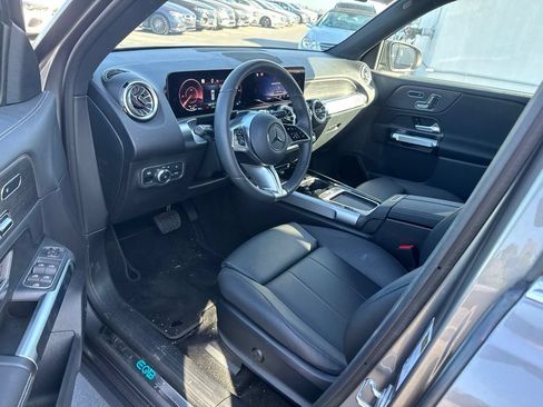 Certified 2025 Mercedes-Benz EQB 250+ image 8