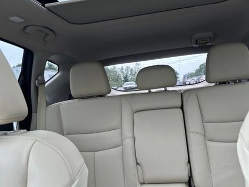 Used 2018 Nissan Murano Platinum AWD/4WD image 28