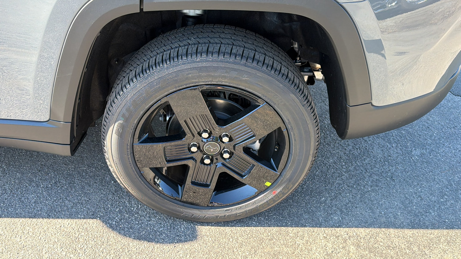 New 2027 Jeep Grand Cherokee Laredo X AWD/4WD image 12