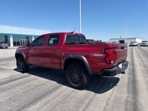 Used 2026 Chevrolet Colorado Trail Boss AWD/4WD image 7