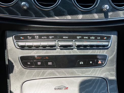 Used 2021 Mercedes-Benz E 350 4MATIC Sedan w/ Premium Package image 34