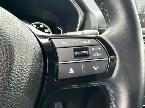 Certified 2025 Honda Pilot Touring image 16