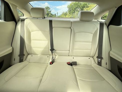 Used 2024 Chevrolet Malibu LT FWD image 13