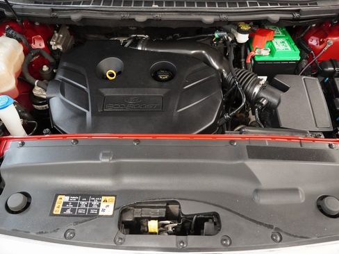 Used 2016 Ford Edge Titanium w/ Technology Package image 36