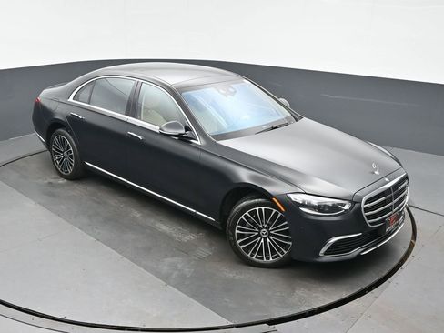 Used 2023 Mercedes-Benz S 580 S 580 image 29