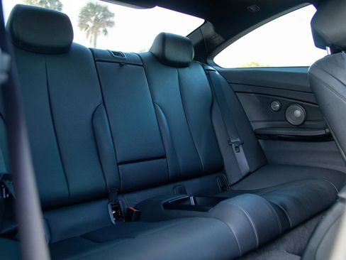 Used 2014 BMW 435i Coupe image 24