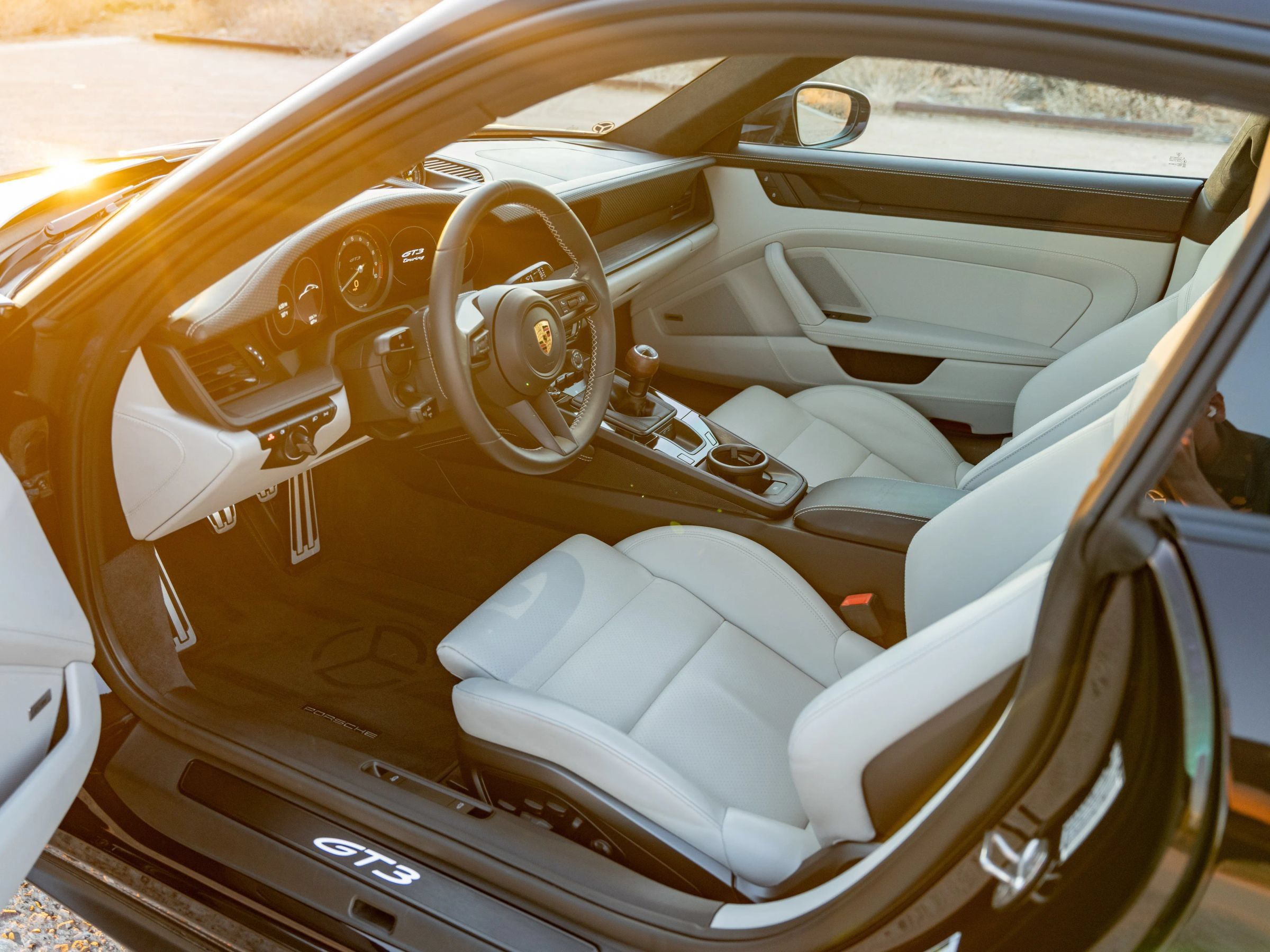 Used 2022 Porsche 911 GT3 RWD image 10