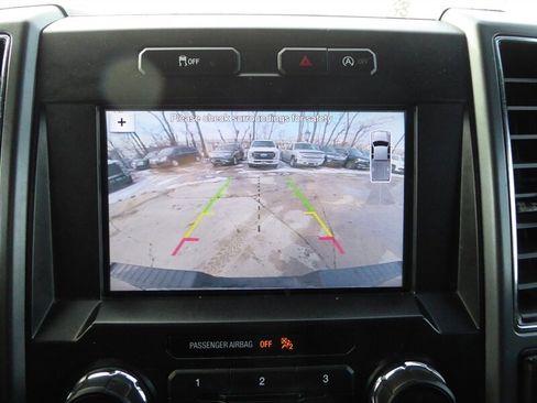 Used 2018 Ford F150 XLT w/ Equipment Group 302A Luxury image 16