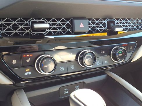 Certified 2025 Honda Accord Touring image 29