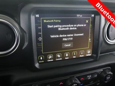 Used 2023 Jeep Wrangler Sahara image 4