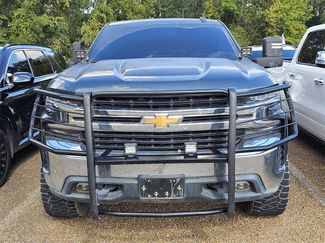 Used 2019 Chevrolet Silverado 1500 LT w/ Texas Edition video 2