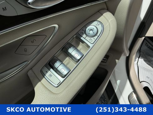 Used 2019 Mercedes-Benz GLC 300 image 22