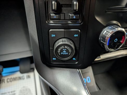 Used 2022 Ford F150 Lariat AWD/4WD image 20
