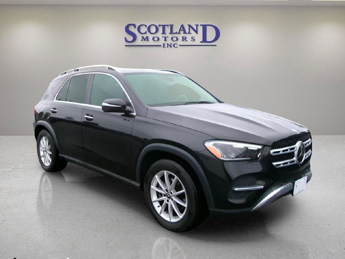 Used 2024 Mercedes-Benz GLE 350 4MATIC image 4
