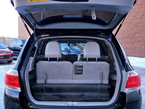 Used 2013 Toyota Highlander Limited image 7