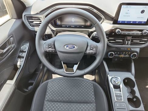 Used 2023 Ford Escape Active FWD image 15