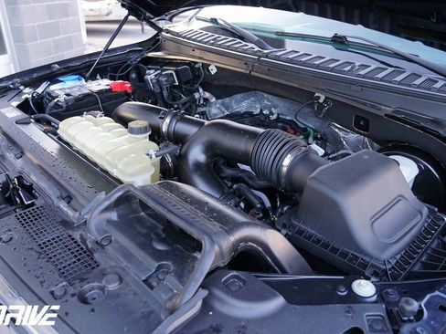 Used 2021 Ford Expedition XLT image 49