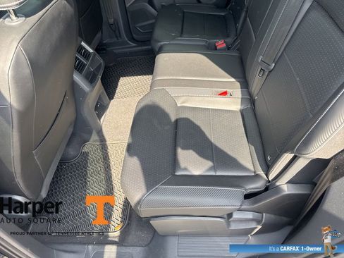 Used 2023 Volkswagen Atlas Cross Sport SE image 10