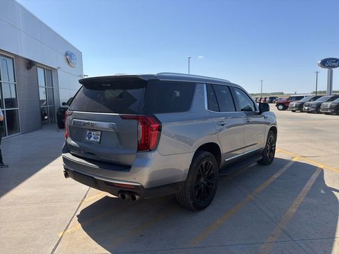 Used 2023 GMC Yukon Denali AWD/4WD image 7