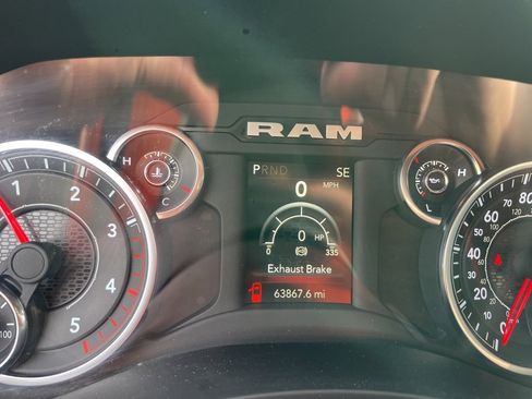 Used 2024 RAM 2500 Big Horn image 25