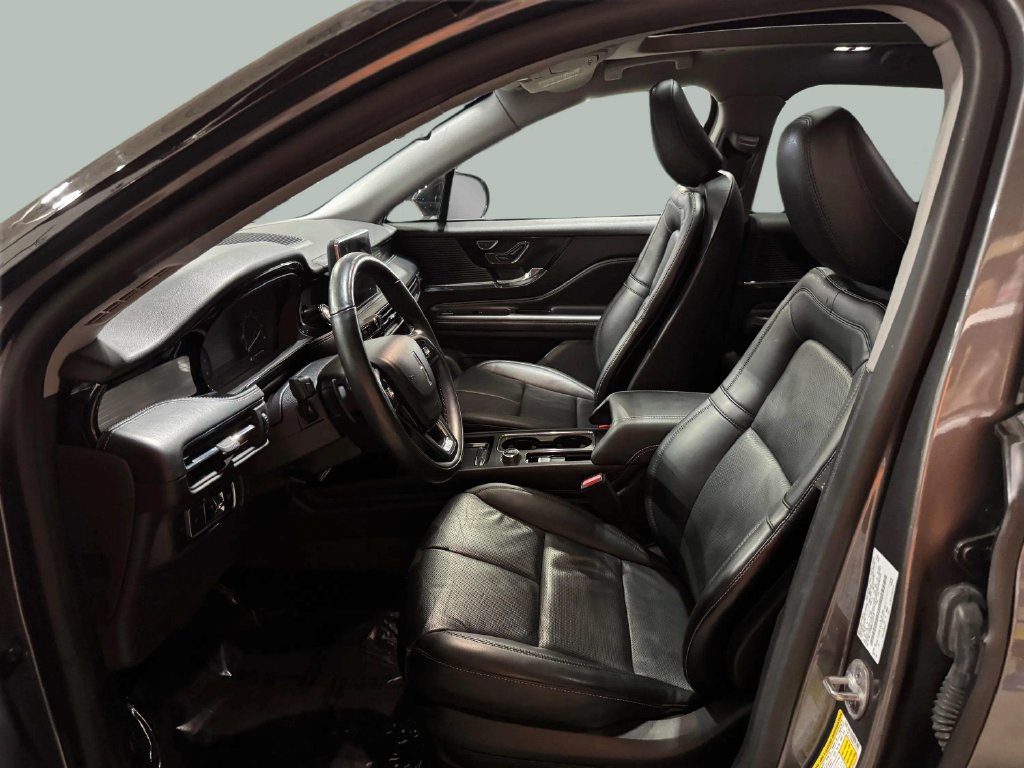 Certified 2022 Lincoln Corsair AWD w/ Premium Package image 5