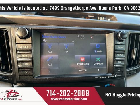 Used 2017 Toyota RAV4 Limited image 30