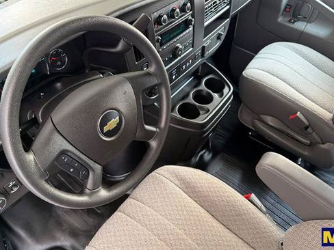 Used 2025 Chevrolet Express 2500 LT w/ LT Preferred Equipment Group RWD image 10
