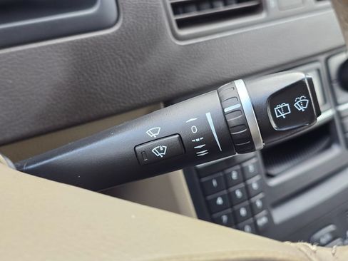 Used 2009 Volvo XC90 3.2 AWD/4WD image 25