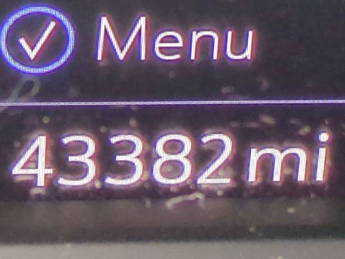 Used 2021 Cadillac XT5 Premium Luxury image 29