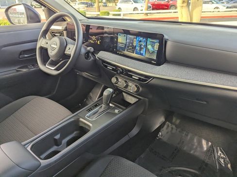 Used 2026 Nissan Kicks S image 13