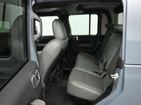 New 2026 Jeep Gladiator Mojave image 22