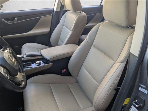 Used 2016 Lexus GS 200t w/ Premium Package image 17