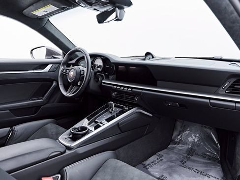 Used 2025 Porsche 911 Turbo S AWD/4WD image 49