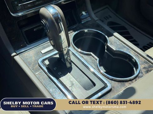 Used 2017 Lincoln Navigator L Select image 11