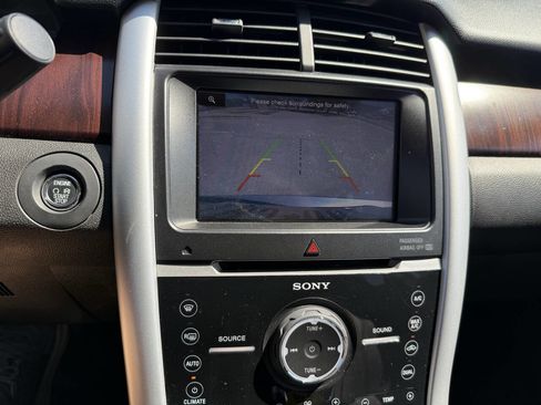 Used 2013 Ford Edge Limited image 11