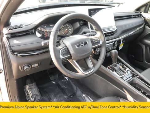 New 2025 Jeep Compass Latitude w/ Sun & Sound Group AWD/4WD image 5