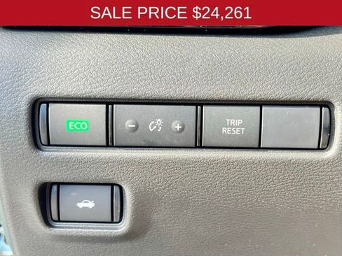 New 2025 Nissan Sentra SV w/ SV Premium Package image 22