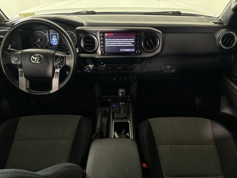 Used 2023 Toyota Tacoma TRD Off-Road AWD/4WD image 32