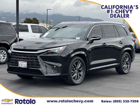 Used 2025 Lexus TX 350 AWD w/ Technology Package image 3