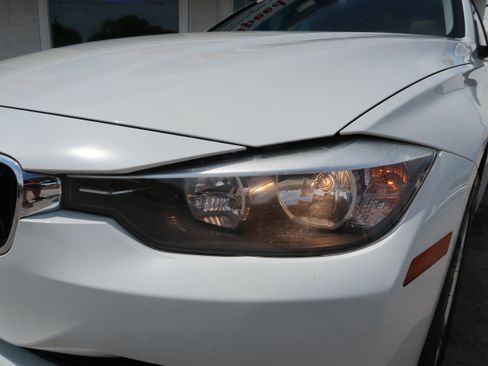 Used 2015 BMW 328i Sedan RWD image 40