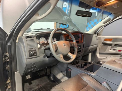Used 2006 Dodge Ram 2500 Truck SLT w/ Quad Cab Big Horn Value Group image 11