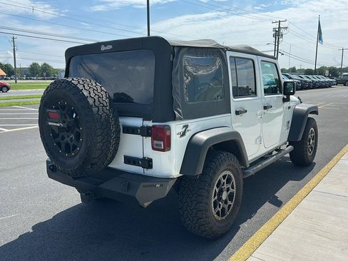 Used 2017 Jeep Wrangler Unlimited Sport w/ Quick Order Package 24S AWD/4WD image 5