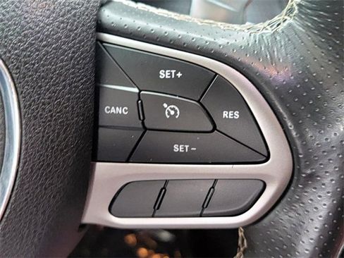 Used 2022 Dodge Charger SRT Hellcat image 17