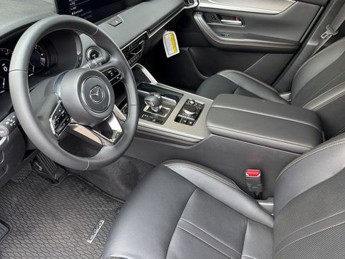 New 2026 MAZDA CX-90 Plug-In Hybrid w/ Preferred AWD/4WD image 10