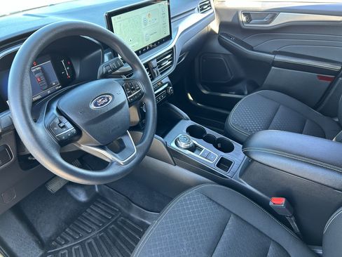 Used 2025 Ford Escape Active w/ Tech Pack #1 image 17