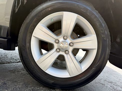 Used 2011 Jeep Compass 2WD image 21