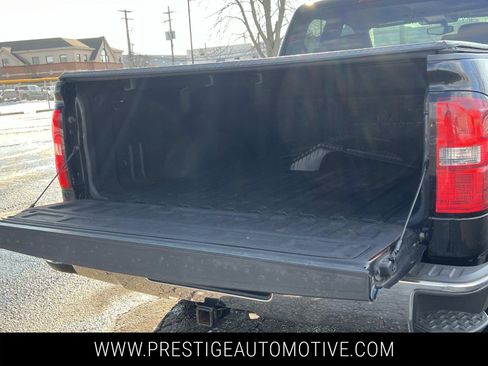 Used 2019 GMC Sierra 1500 SLE w/ SLE Value Package image 13